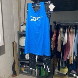 Reebok Vibrant Blue Athletic Tank and Black Patterned Leggings